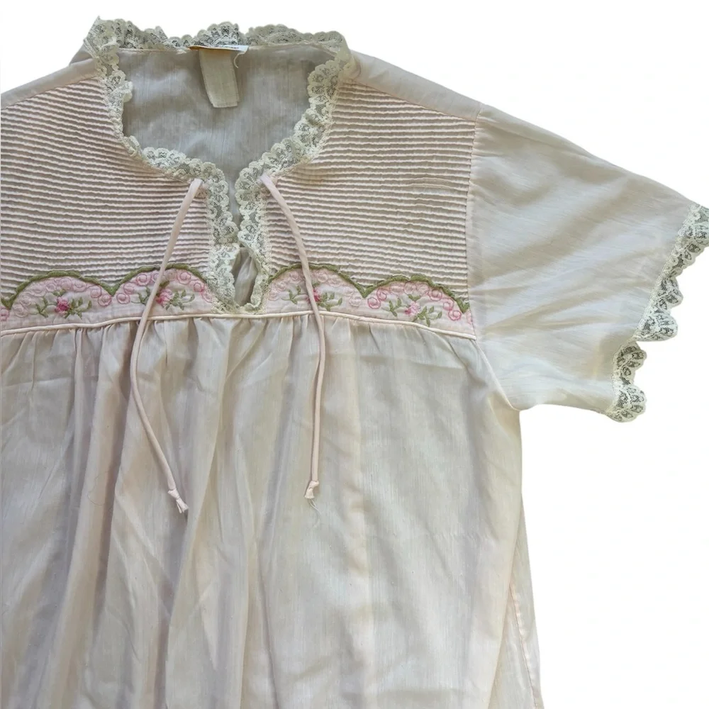 Vintage 70s Pink Cottagecore Lace Trim Shift Night Gown M - Picture 4 of 6